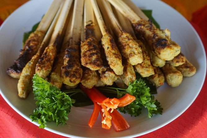 Balinese Traditional Food Cooking Class with Ubud Monkey Forest and SPA - Ubud Monkey Forest at about 1 pm