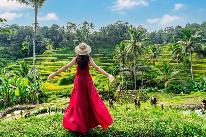 Banyumala Waterfalls with Tanah Lot Sunset Tour - Before you book: timing, clothing, and expectations
