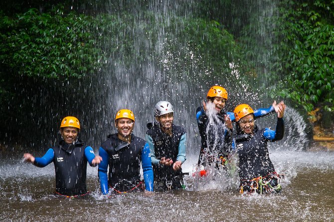 Beginner Canyoning trip in bali "Banyuwana canyon" - What the safety setup means for you