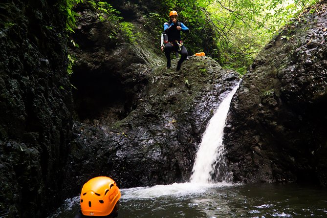 Beginner canyoning trip in Bali "Egar canyon " - The Morning Pickup and Long Drive North