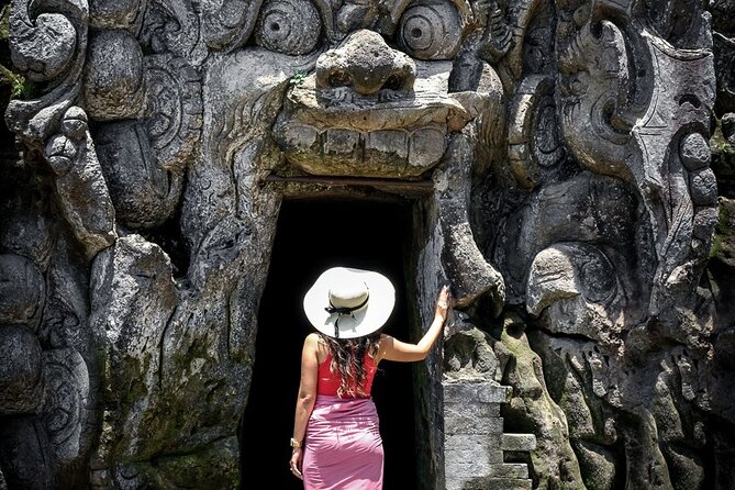 Best of Ubud : Elephant Cave Temple, Monkey forest, Rice Terrace - Seeing Bali’s rice country at Tegalalang
