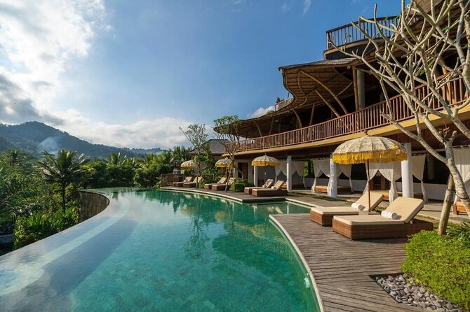 East Bali Tour: Gate of Heaven, Water Palace, Sleeping Gajah - Who should book this East Bali day?