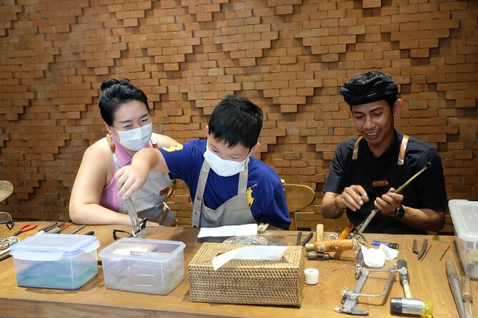 Exclusive Ubud Jewelry Making: Craft with a Pro Silversmith! - The museum and factory visit