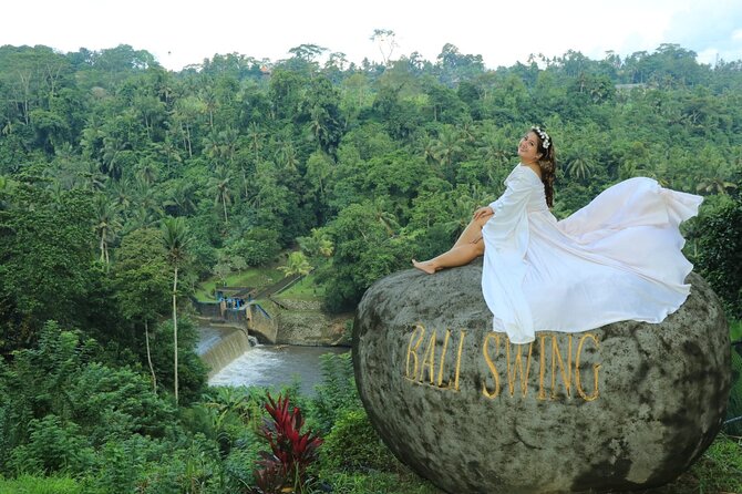 Experience Full Day to Bali Swing Temple and Monkey Forest - Craft Villages on the Road to Ubud