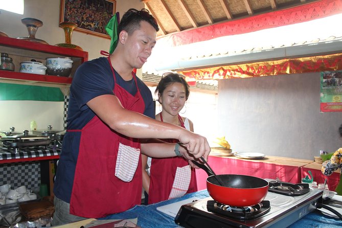 From Ubud : Ubud Balinese cooking class with Market tour - Nine dishes, including tempe, chicken, and soup