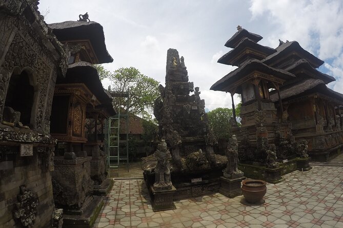 Full-Day Private Cultural Bali Tour + Balinese Driver - The northern route: Tanah Lot, Jatiluwih, and mountain views