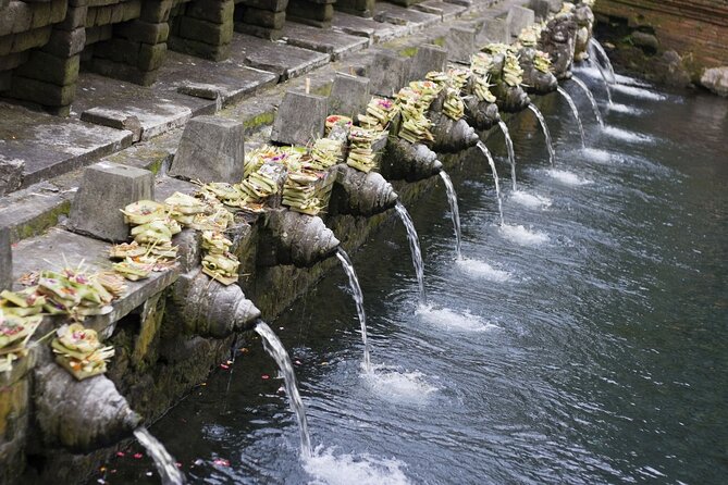 Full Day Private Guided Tour to Bali - 8:00 am pickup and a private road day