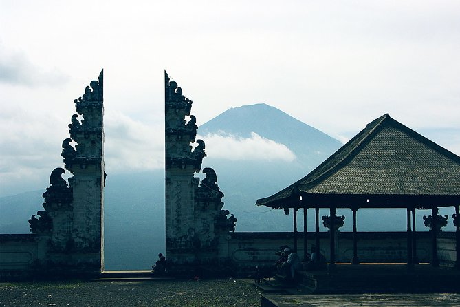 Gates to Heaven - Lempuyang Tour - Tirta Gangga brings gardens and royal history