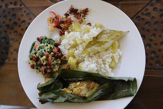 Gianyar Market Visit & Cooking Class in Ubud with Kadek & Putu - From Ubud Hotel to Gianyar Market
