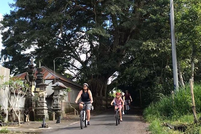 Half Day Cycling Tour ( Manual Bike ) - Cruising through Abuan village