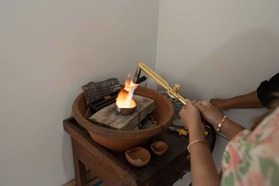 Hands-On Silver Jewelry Making Near Ubud's Monkey Forest - Finishing, polishing, and taking your piece home