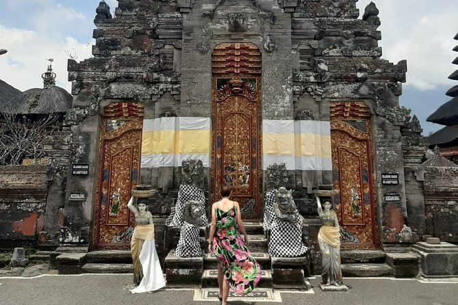 Instagram Tour Popular Spot in Bali - Private & All-inclusive - The night-tour wording needs attention