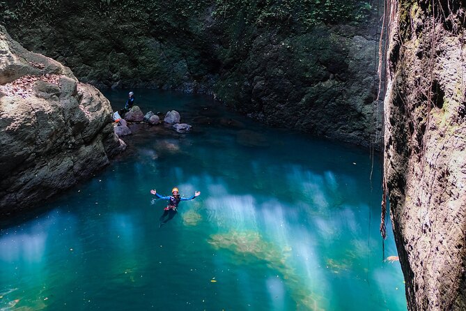 Intermediate canyoning trip in Bali "Aling Canyon" - Guides, safety, and group size