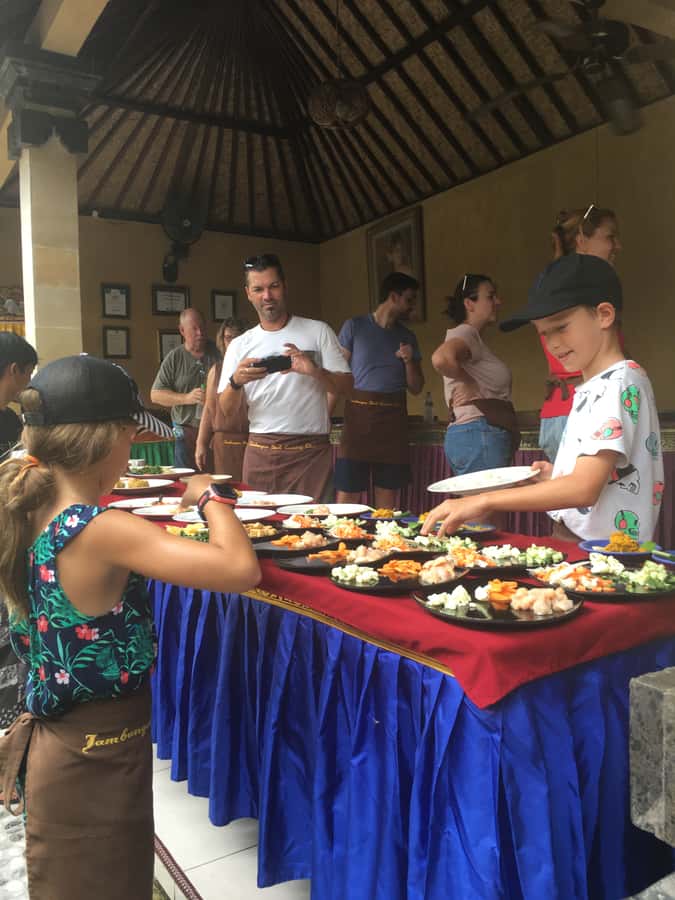 Jambangan bali cooking class with morning market tour - Key points to know before booking
