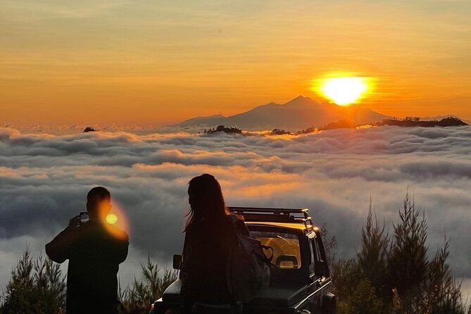 Mount Batur Jeep Tour: Sunrise, Black Lava,Black Sand &Hot Spring - Breakfast and the useful photo service
