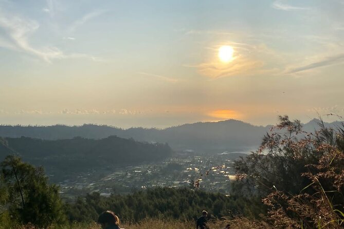 Mount Batur Sunrise Sharing Hike With Breakfast - Sunrise above Mount Batur