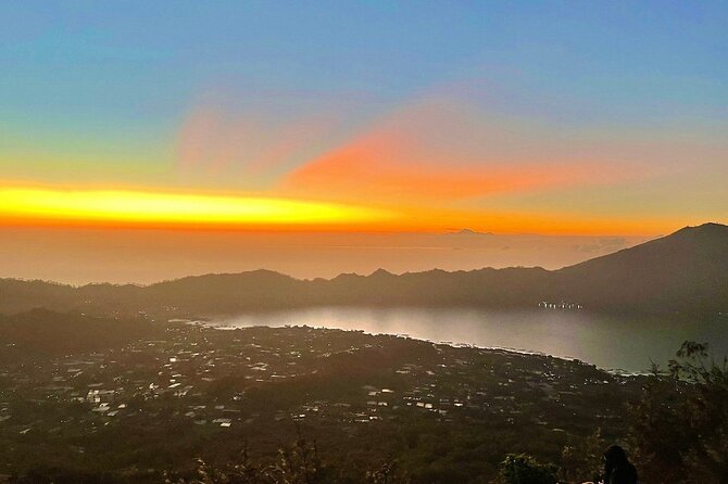 Mount Batur Trekking Admission Ticket with Local Guide - The moonlight climb to Mount Batur’s high point