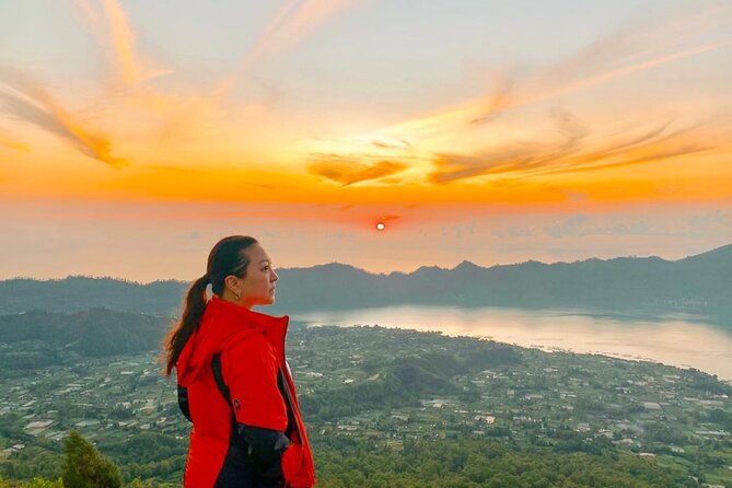 Mount Batur Trekking & Hot Spring - Preparing at Batur Bamboo Cabin