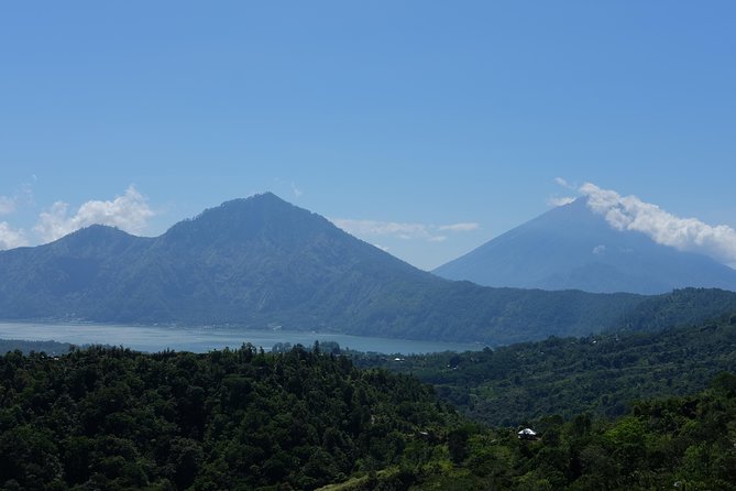 Mount Batur Trekking Sunrise Private Tour - Sunrise at 6 a.m. above Lake Batur
