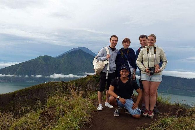 Mt Batur Sunrise, Breakfast & Natural Hot Springs - The optional coffee stop needs a careful approach