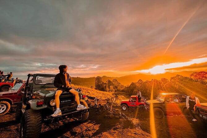 Mt Batur Sunrise Jeep & Natural Hot Spring Tour - Mount Batur before breakfast