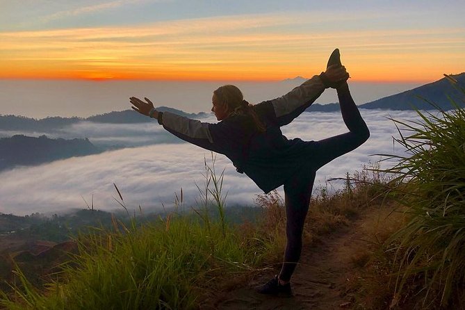 Mt Batur Sunrise Trekking Tour - Reaching the summit before sunrise