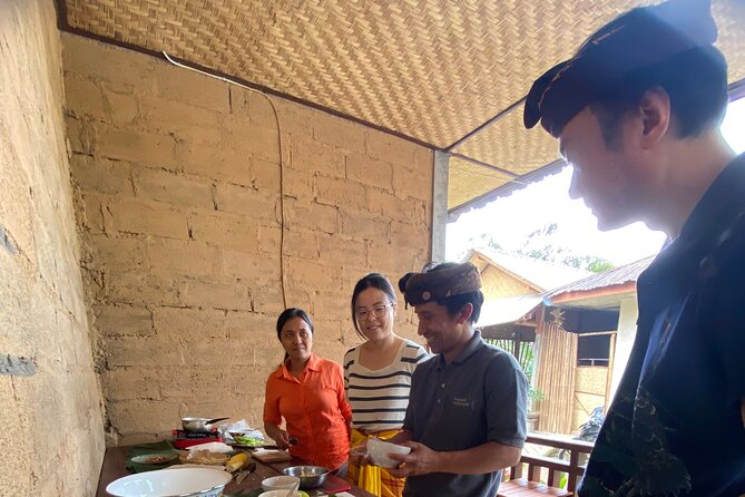 Munduk:authentic local Home cooking class - Timing, meeting point, and pickup details