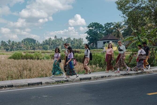 Myth of Pejeng Walking Tour - Pura Penataran Sasih and the great bronze drum
