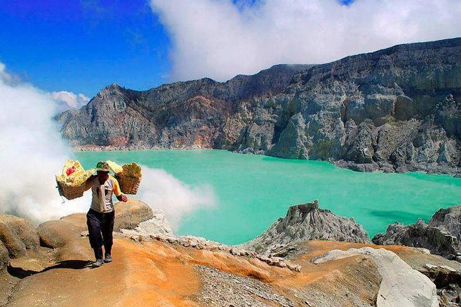 Overnight Mount Ijen Blue Fire Trek Tour From Bali (Private-All Inclusive) - The 2 a.m. Ijen climb is the heart of the tour