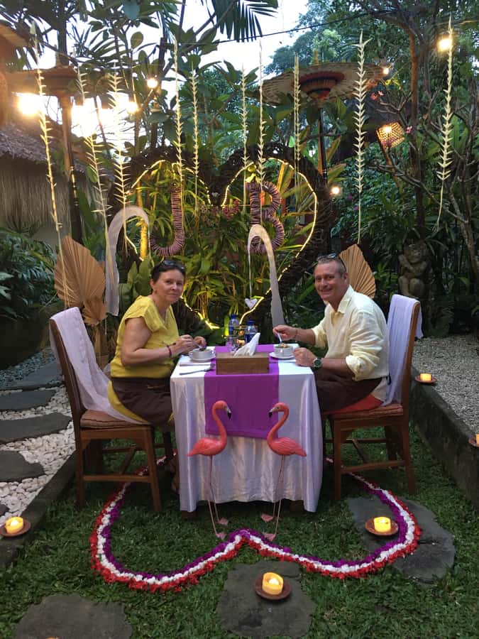 packages cooking class and romantic dinner in a local home - Cooking six main-course dishes by hand