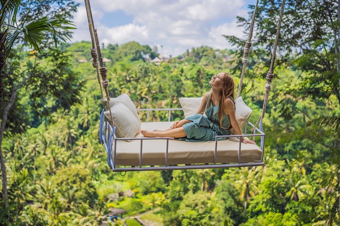 Pick 5 Destinations: Customized Ubud Tour - Tirta Empul and Mount Kawi