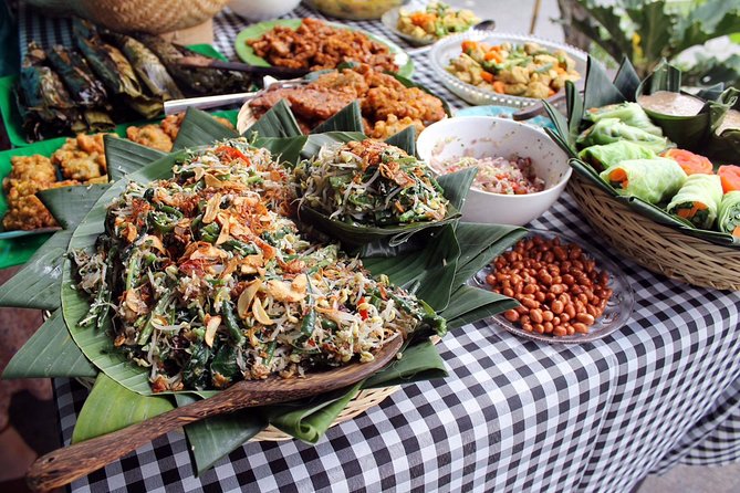PRIVATE Authentic Balinese Cooking Class in Ubud at Putu's Home - Key details before you book