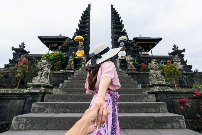 Private Bali Tour: Kintamani Volcano and Besakih Temple - Tegenungan Waterfall starts the day with a short walk