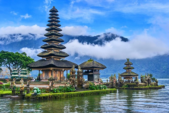 Private Full Day Tour: Best UNESCO Sites in Bali - Two hours among the Jatiluwih rice terraces