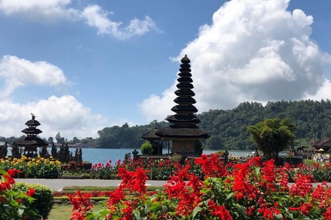Private Jatiluwih Rice Terraces Heritage Site and Culture Tour - Taman Ayun Temple and a strong finish