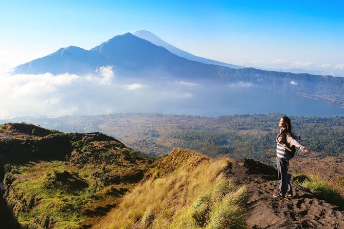 Private Mount Batur Sunrise Trekking Tour - What the early-morning schedule feels like