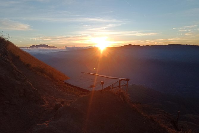 Private Mount Batur Sunset Trekking - All inclusive tour - The descent begins in darkness
