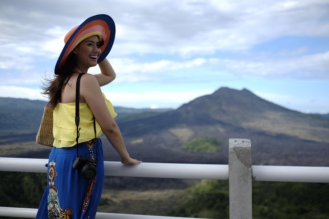 Private Tour: Balinese Culture and Scenery (visit ubud area) - Choosing between Tegenungan, Tibumana, and Tukad Cepung
