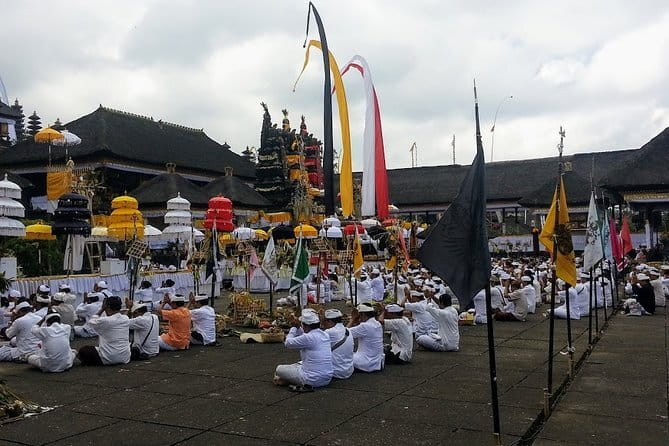 Private Tour Besakih Mother Temple, Waterfall with Transfers - Kehen Temple, Bali’s old Temple of Fire