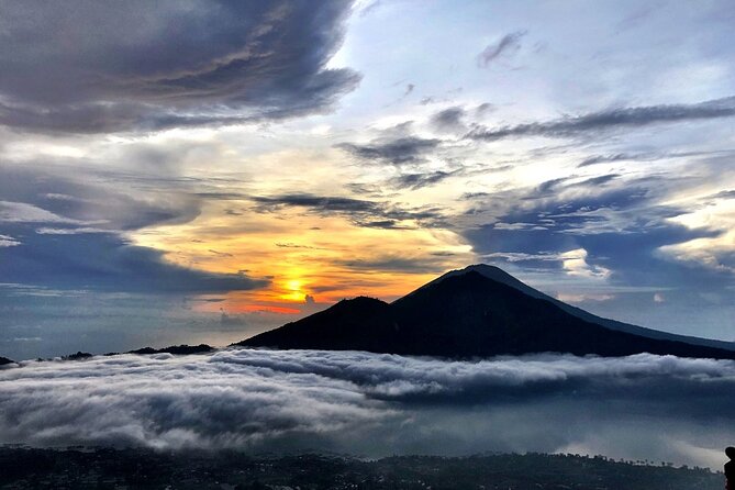 Private Tour : Mount Batur Sunrise Trekking With Private Guide - Descending over loose volcanic gravel