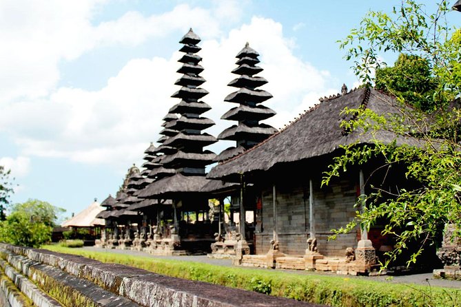 Private Tour: Tanah Lot at Sunset - What a private guide adds