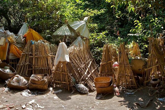 Private Tour to Trunyan Village "Skull Island of Bali" - Coffee, tea, and the Kumulilir stop