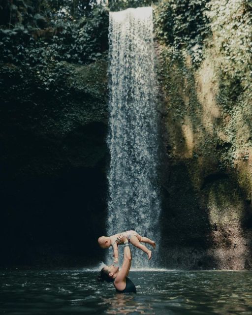 Private ubud tour Rice teracce, temple & Secret waterfall - Who will get the most from this day?