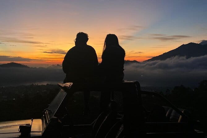Sunrise + Jeep + Photographer - Why This Jeep Ride Works for Mount Batur Sunrise