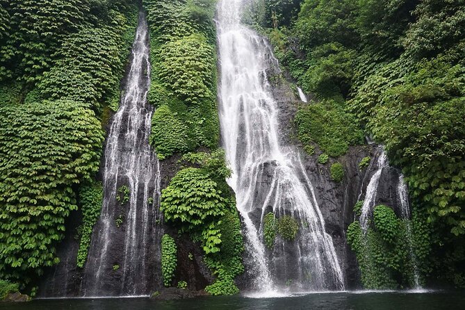 Tanah Lot and North Bali Tour: Scenic Journey - Ulun Danu Beratan and the cool mountain air