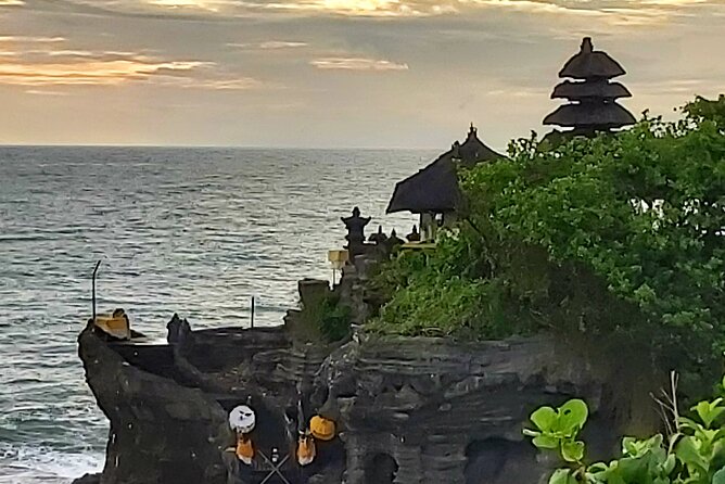 Tanah Lot And Ubud - Full Day Private Tour - Tegalalang’s rice terraces and photo time