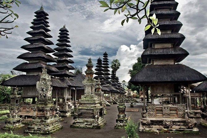 Tanah Lot Sunset and Monkey Forest Tour. - What $39 really buys you