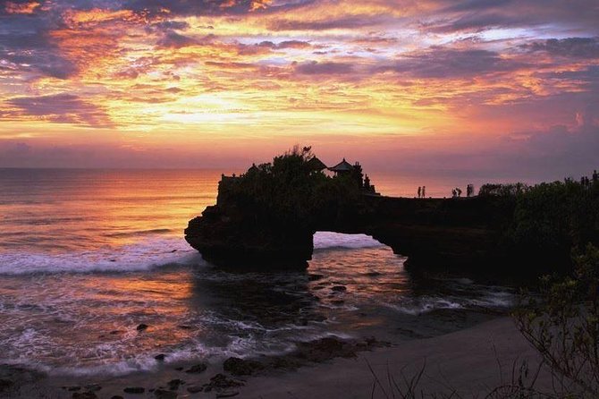 Tanah Lot Sunset and Monkey Forest Tour. - How to get the best day from the schedule