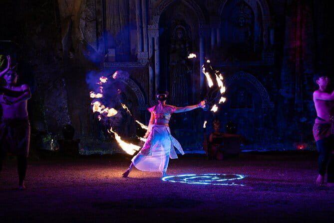 Tanah Lot Sunset Tour with Kecak Show and Dinner - What to know before you book