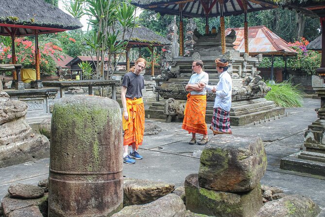 The Essence Of Bali - Starting in Manukaya with a Balinese family